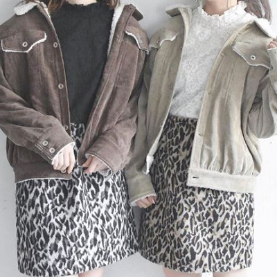 レオパード柄スカート