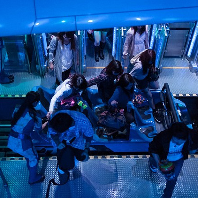 さあ、宇宙旅行へ出かけよう！