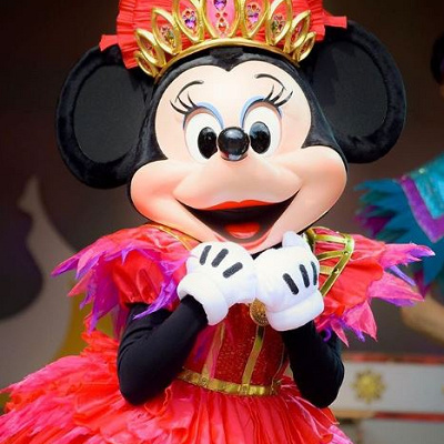 ミニーたちと歌やダンスで盛り上がろう！