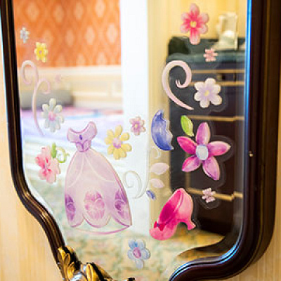 『ちいさなプリンセス ソフィア』スペシャルルームのミラー