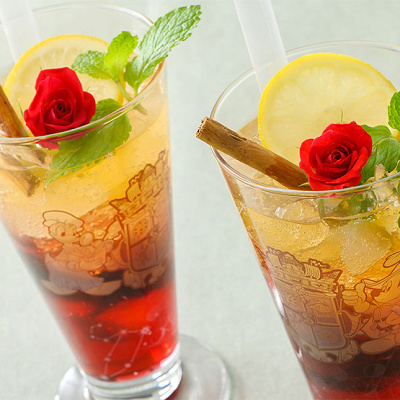 マゼランズ・オリジナルソフトドリンク、コレクタブルグラス付き