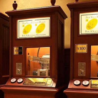 メダリオンメーカー