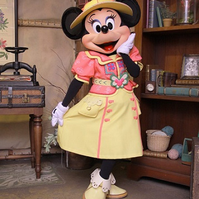 ミッキー＆フレンズ・グリーティングトレイル(ミニー)