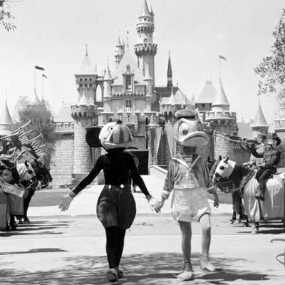 ミッキーマウスとドナルド