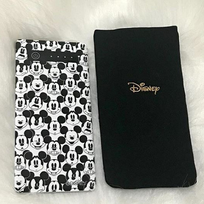 ミッキーの携帯充電器