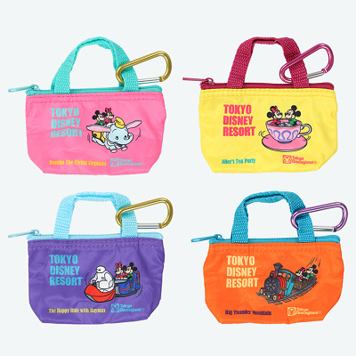 ガチャガチャでゲットできるミニポーチ