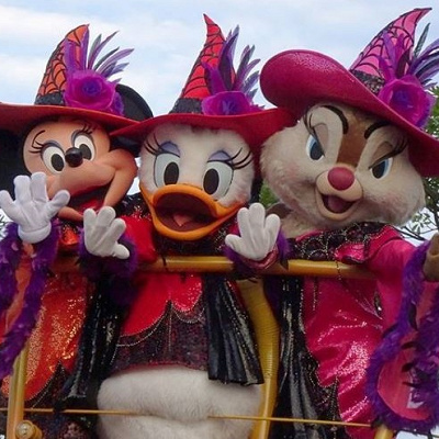 ヴィランズコスチュームのミニー・デイジー・クラリス