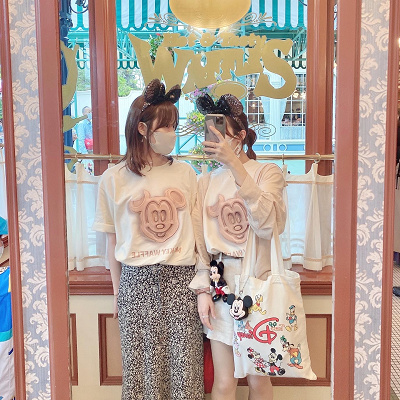 グレートアメリカン・ワッフルカンパニーの鏡