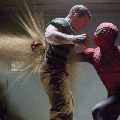 映画『スパイダーマン3』／戦うスパイダーマンとサンドマン