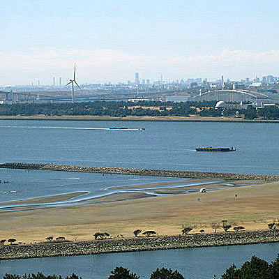 左に東京ゲートブリッジが見える南勢方面