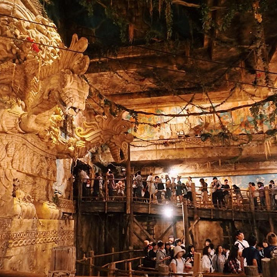 屋内のアトラクションのため雨の心配なし