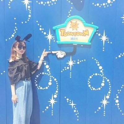 オフショルブラウス