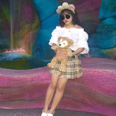 オフショルブラウス