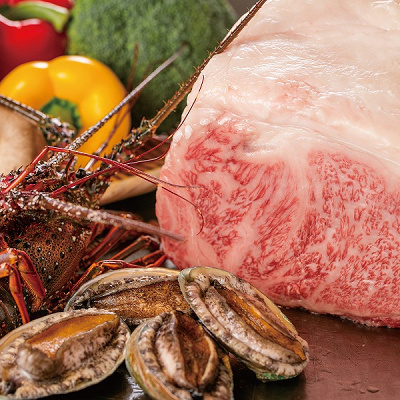 伊勢海老まるごと1尾のおまかせコース