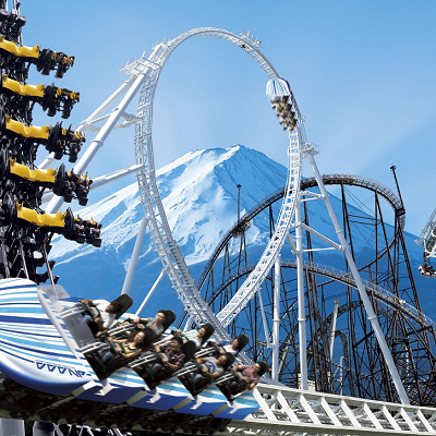 人気絶叫マシン