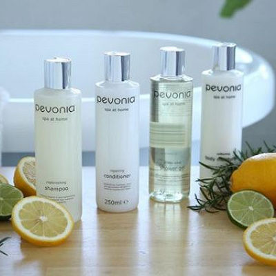 基礎化粧品は用意していこう