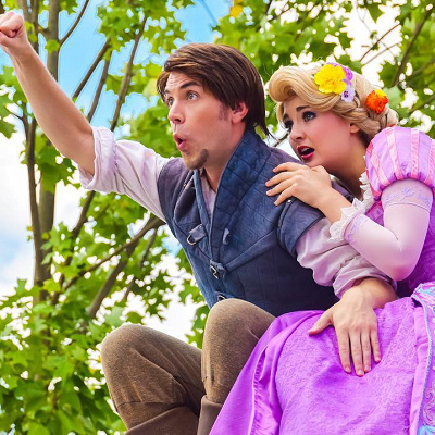 初めて塔の外へ出たラプンツェルには、怖いものがたくさん！