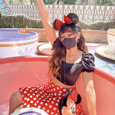 赤ドットスカートコーデ