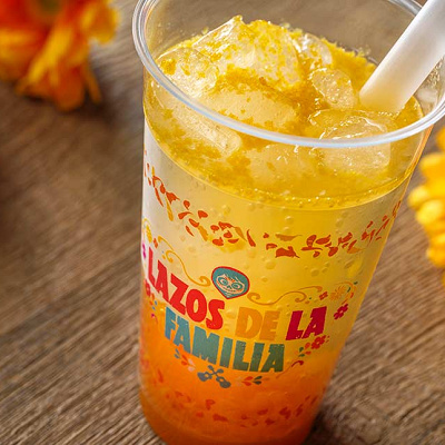 「リメンバー・ミー」ドリンク（オレンジ＆マンダリンオレンジ）