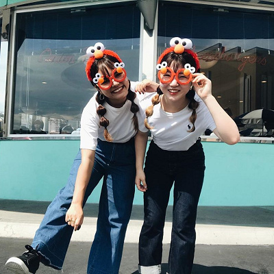 白Tとジーンズでシンプルコーデ