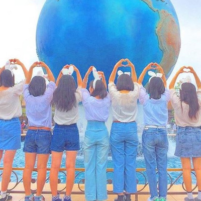 頭の上で小さなハート