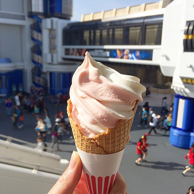 子どもたちにも大人気な、ソフトランディングのソフトクリーム
