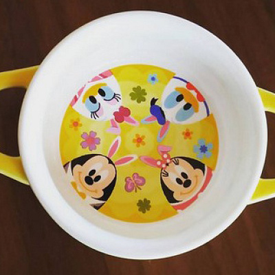 イースター柄のスーベニアキャセロール