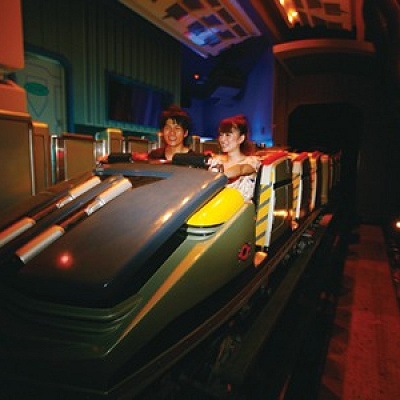 スペースシップ2056