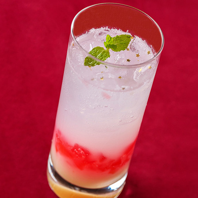 スパークリングドリンク（乳酸菌飲料＆アプリコット）