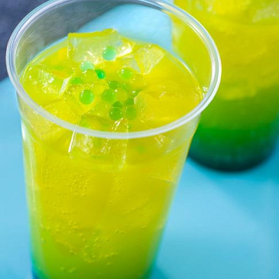 スパークリングドリンク（マンゴー＆オレンジ）