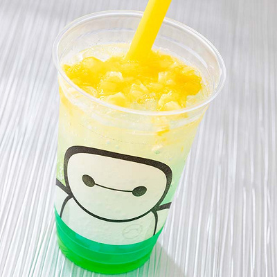 スパークリングドリンク（パイナップル＆オレンジ、ナタデココ）