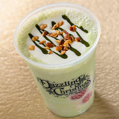 スペシャルドリンク（ピスタチオ、パンナコッタ、アーモンドミルク）