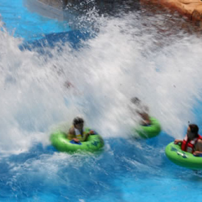 超激流プールの様子