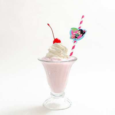 ストロベリーミルクシェイク