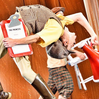 反りの角度が”神！”なディレクター！