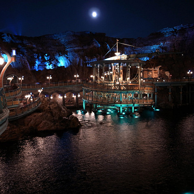 夜のミステリアスアイランドも絶景