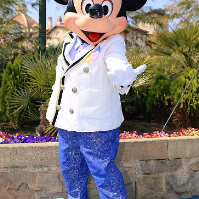 オリジナルコスチュームは必見