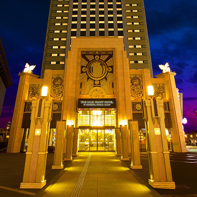 ザパークフロントホテル