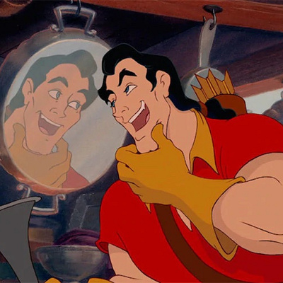 ガストンが鏡にした鍋