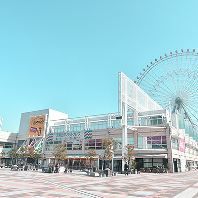 海遊館周辺にはショッピングモールもあります！
