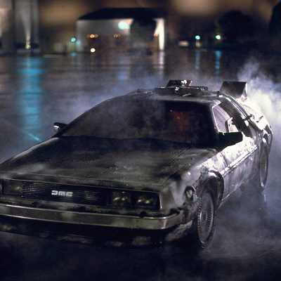 タイムマシン「デロリアン」／映画『バックトゥザフューチャー』