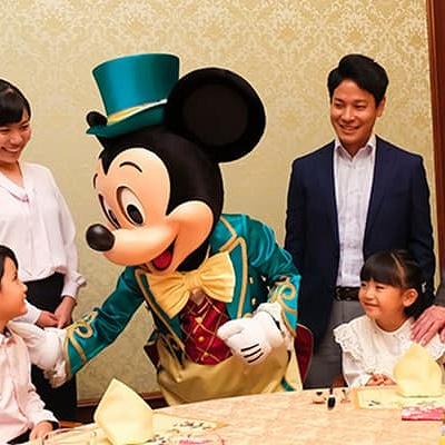 東京ディズニーランドホテルのセレブレーションダイニング＆グリーティングプラン