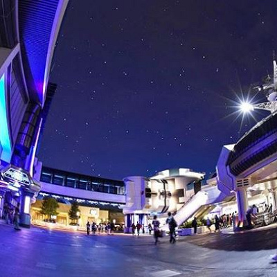 トゥモローランドのBGM