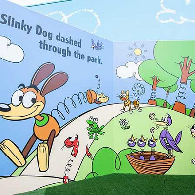 トイ・ストーリーホテル「スリンキー・ドッグパーク」