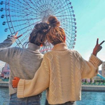 タートルネックニット