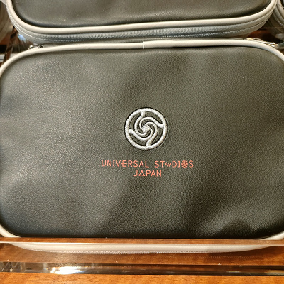 USJ×呪術廻戦コラボグッズ：ガジェットケース