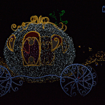 女性ならではのネタでたくさん笑顔にしてくれるタカクワさんがおすすめ！