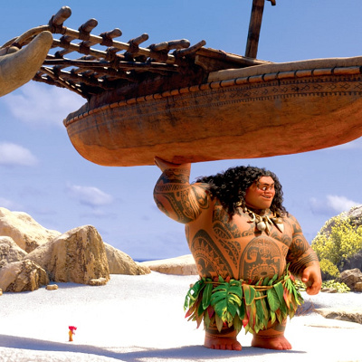 マウイがモアナのオールに描いた絵は何と何？