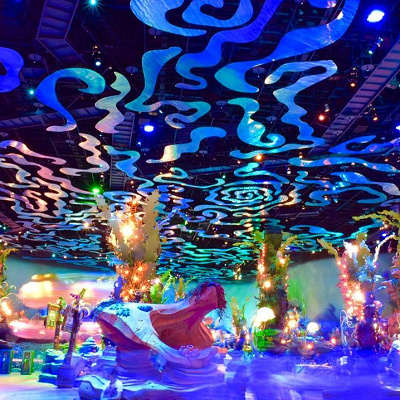 雨の日に便利なアトラクションとは？