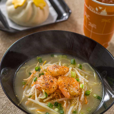 海老入り白湯麺